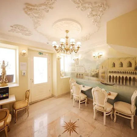 Palazzo Venezia-adults Only زادار