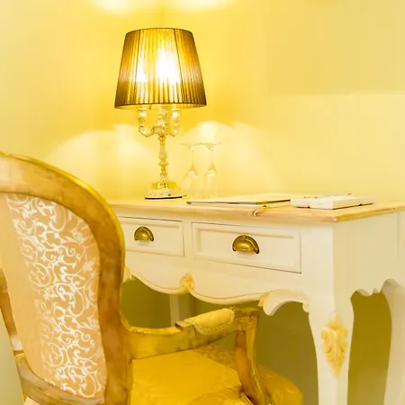 ベッド・アンド・ブレックファスト Palazzo Venezia-adults Only ザダル