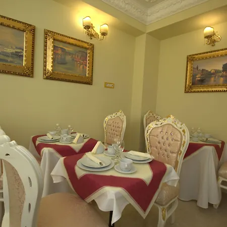 Palazzo Venezia-adults Only ベッド・アンド・ブレックファスト 4*