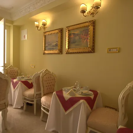 Oda ve Kahvaltı Palazzo Venezia-adults Only 4*