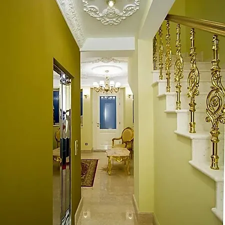 Palazzo Venezia-adults Only Bed & Breakfast 4*